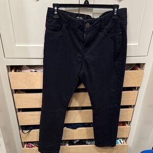 Claiborne Black Slim Leg mid rise Pants